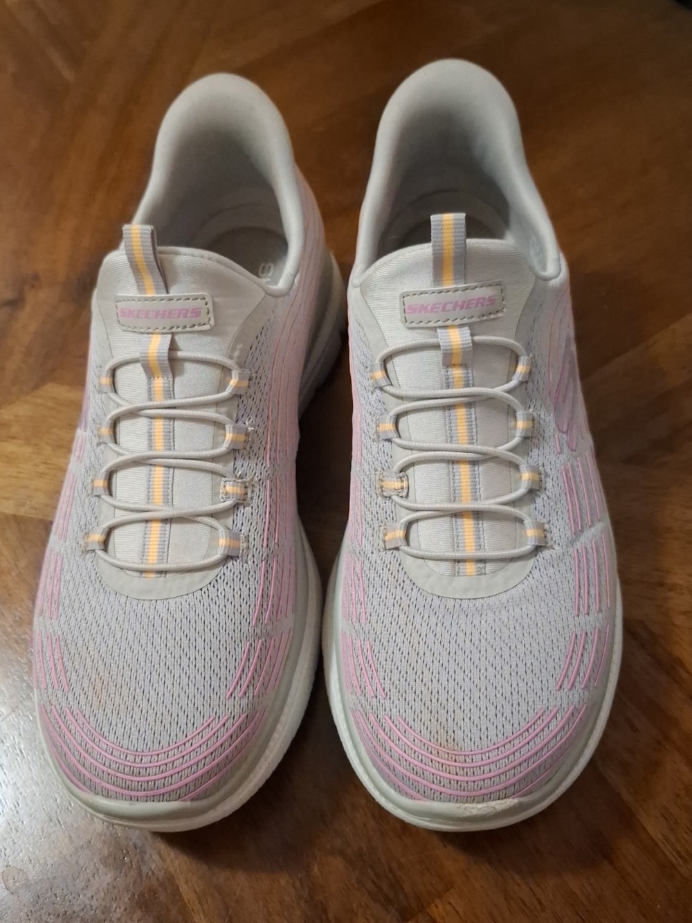 SKECHERS Slip-ins w Air Cooled Memory Foam Size 9